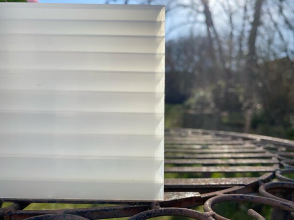 Polycarbonat opal 16mm